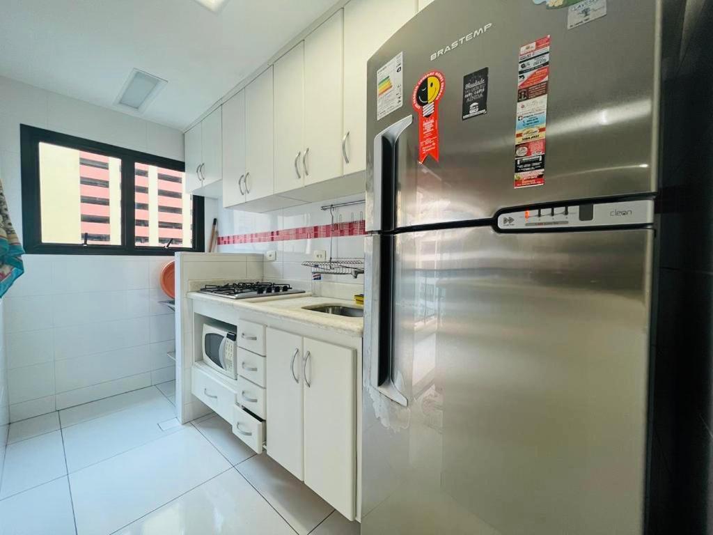 64 Flat Pitangueiras 1 quadra praia com Wifi Guarujá Exterior foto